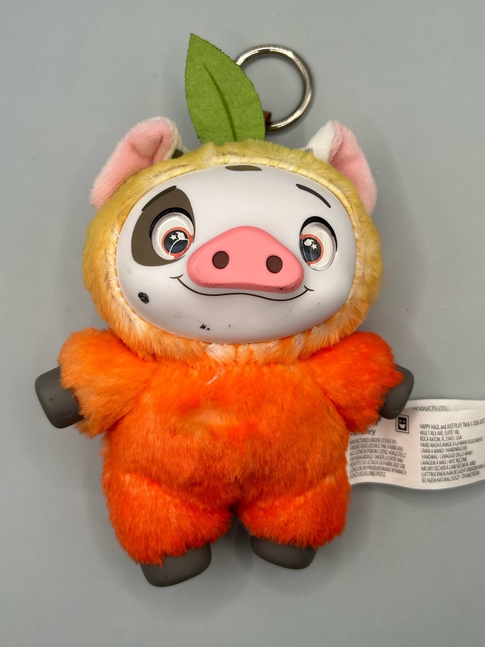2026 Disney Fresh Picked Vinyl Face Plush Moana Mango Pua Pig Toy Keychain

Used